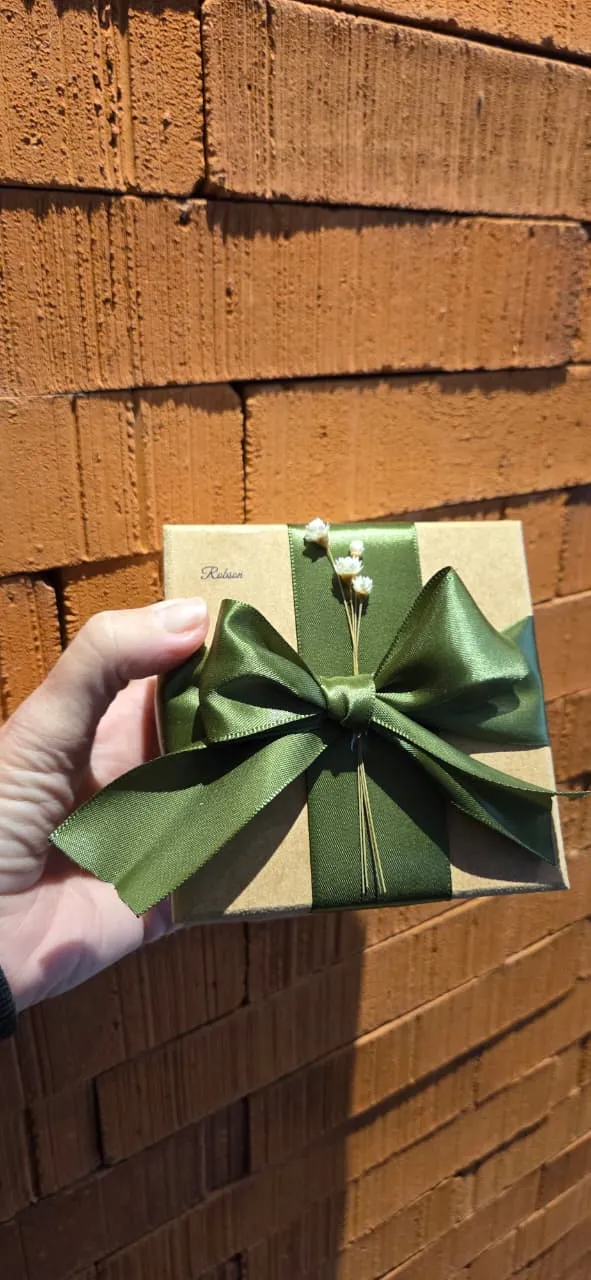 Convite em caixa MDF com 2 velas e terço, foto 4