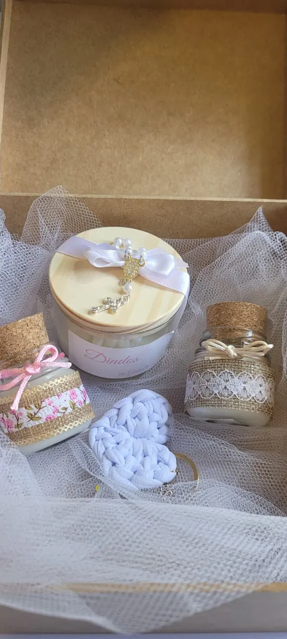 Caixa MDF com 3 velas e chaveiro