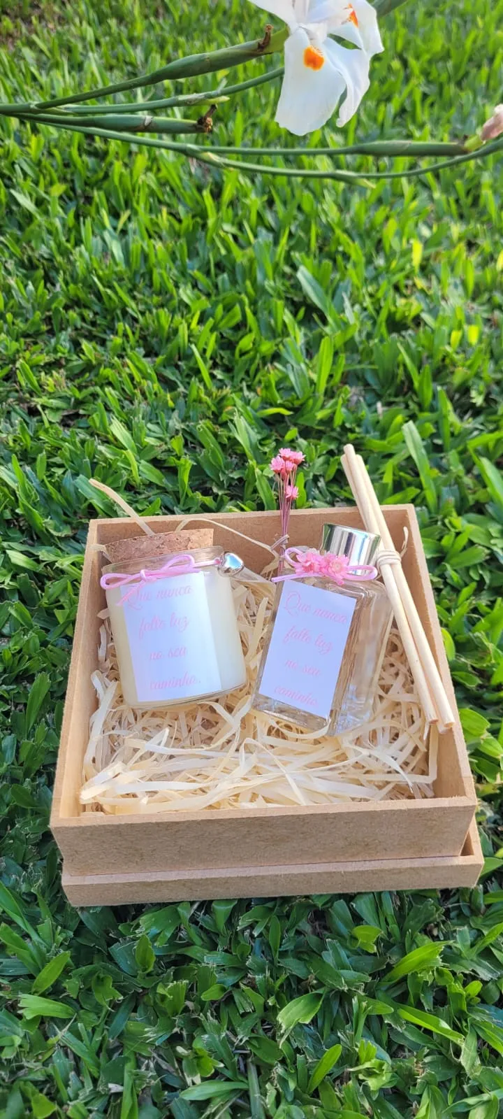 Box presente com vela 40 g, sachê e mini sabonetes, foto 3