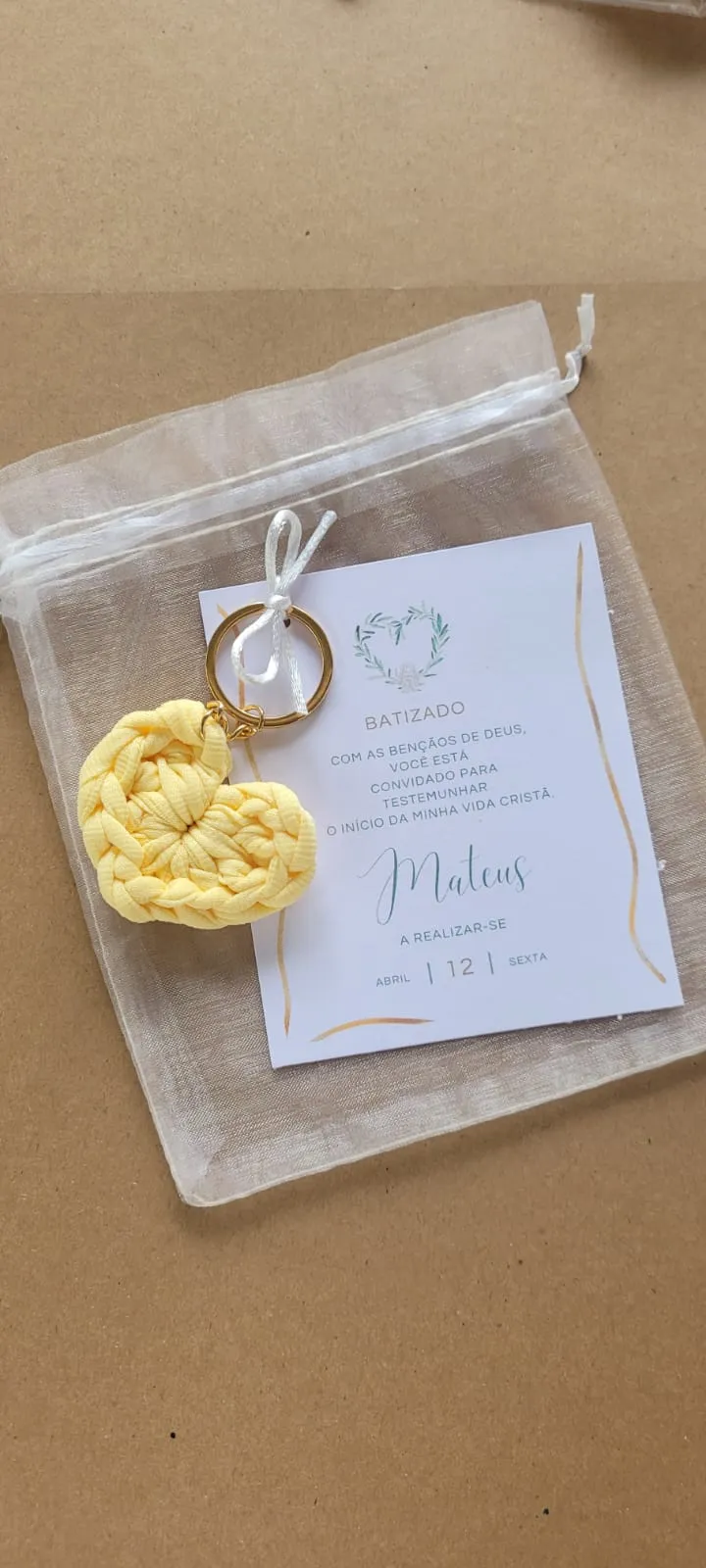 Card com chaveiro de terço no organza, foto 3