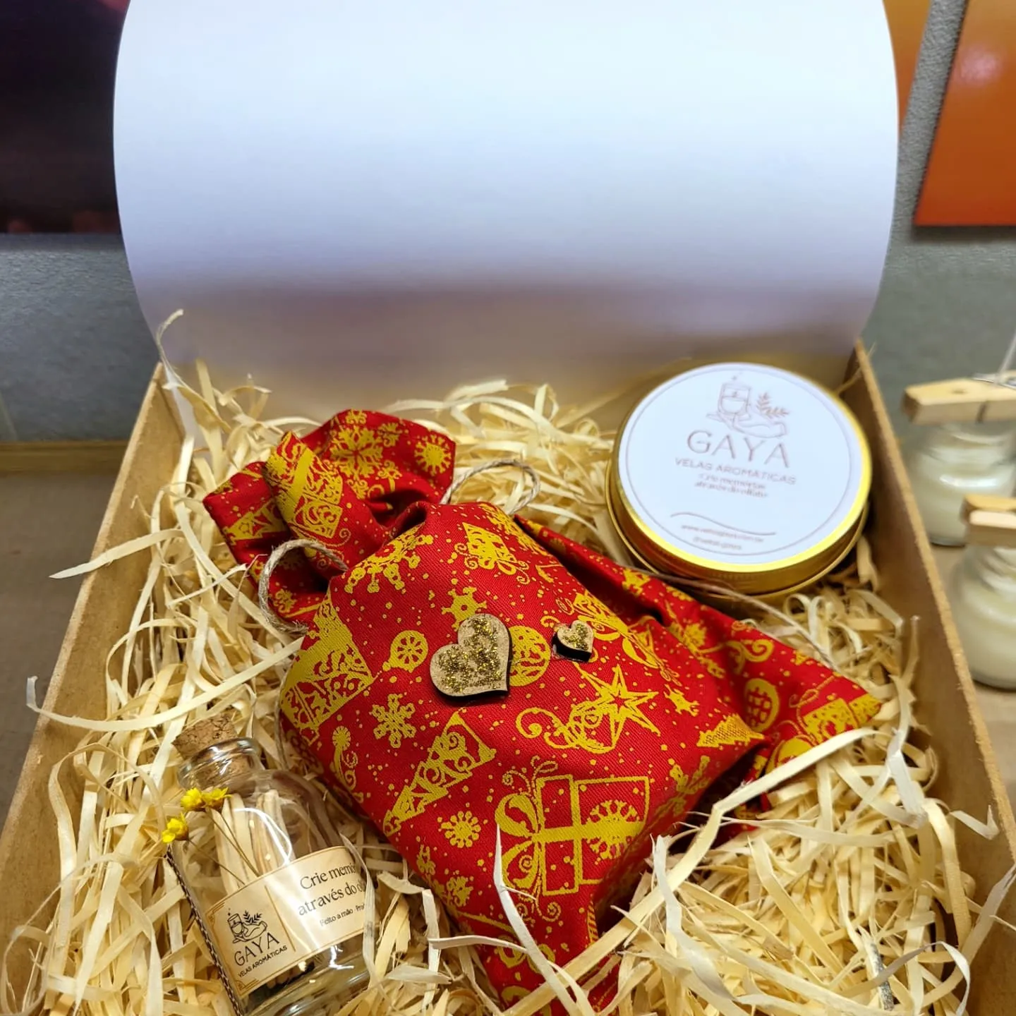 Box MDF com velas 200 g e 50 g
